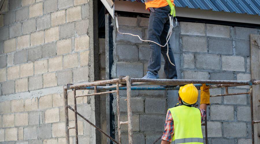 Expert top industrial roofings services in Bakersfield, CA